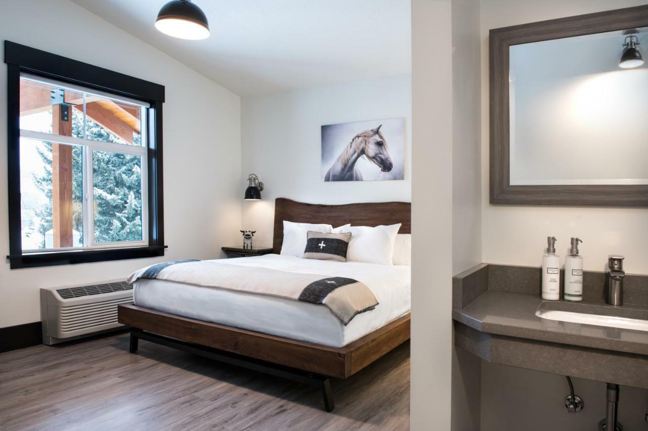 Compass Rose Lodge Huntsville エクステリア 写真
